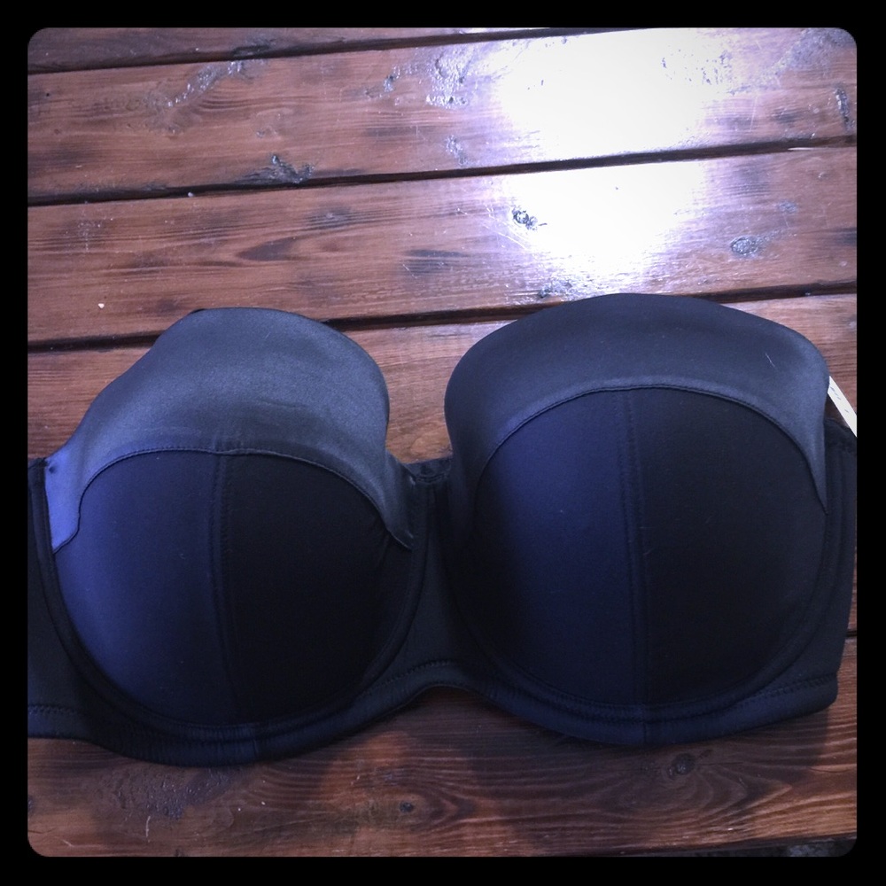 42DDD adore me strapless bra